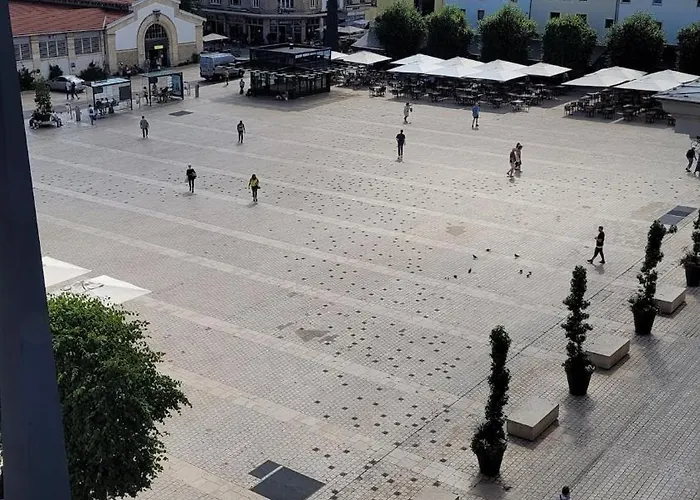 Апартаменты Le Nid De Thiebault - Coeur De - Parking Нанси